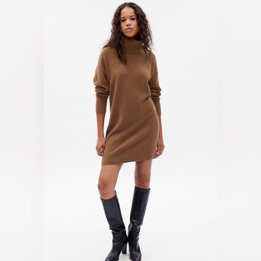 GAP Brown Oversized High-Neck Sweater Dress. Size-Small. Quiet Luxury